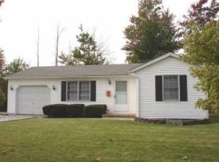 131 N Mill St, Wellington, OH 44090