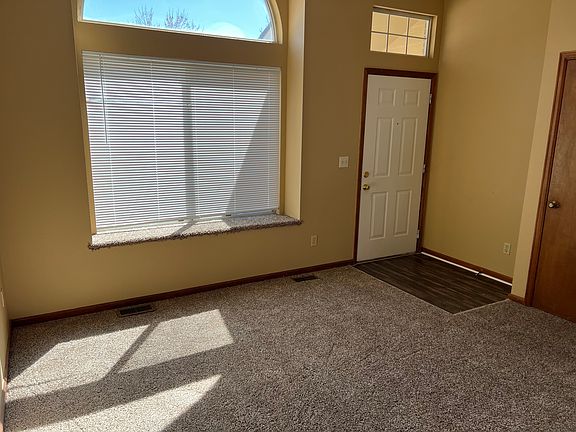 PowersFrontRoom1_03312023