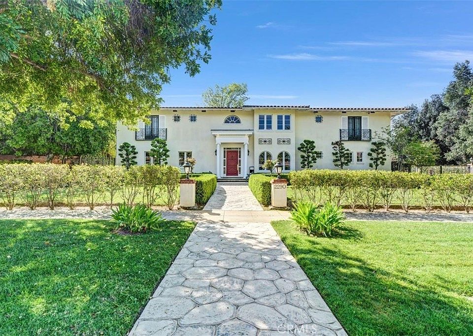 1st image of 2290 Lombardy Rd