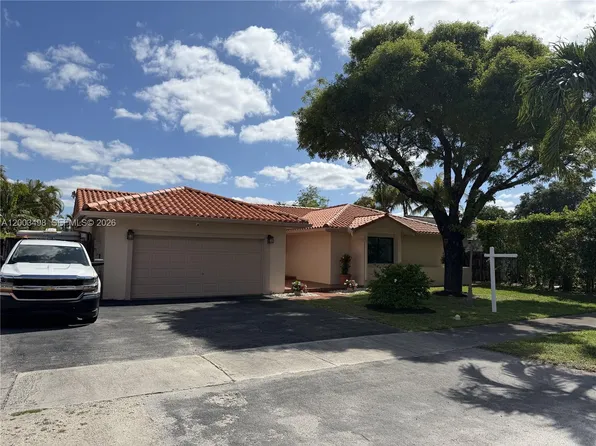 6010 NW 201st Ln, Hialeah, FL 33015
