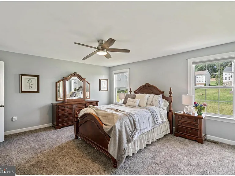 3028 Landing Eagle Ct — Photo 13