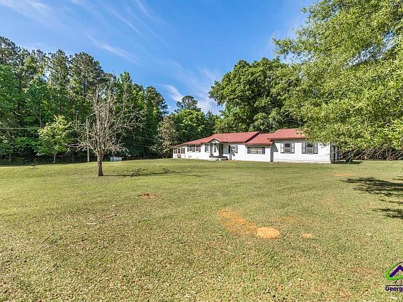 3rd image of 8494 Lower Thomaston Rd