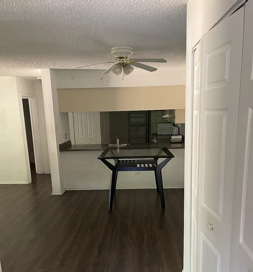 Building Photo - 636 Kenwick Cir