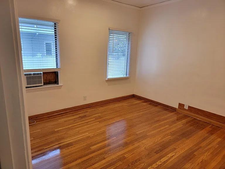 234 S Rexford Dr #2 — Photo 24