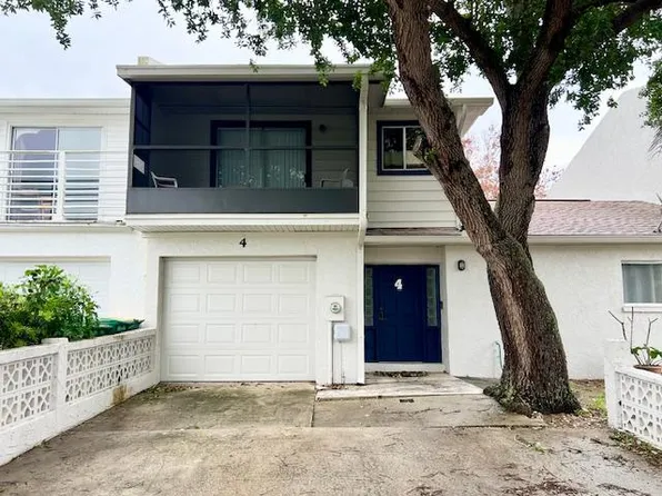 4 Colonial Dr #4, Cocoa Beach, FL 32931