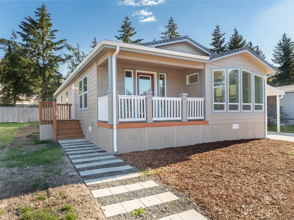 359 NE Saturn Lane, Bremerton, WA 98311