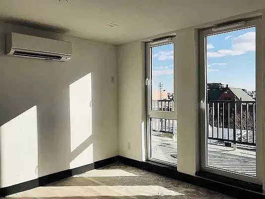 Rented by Rentopia | media 21