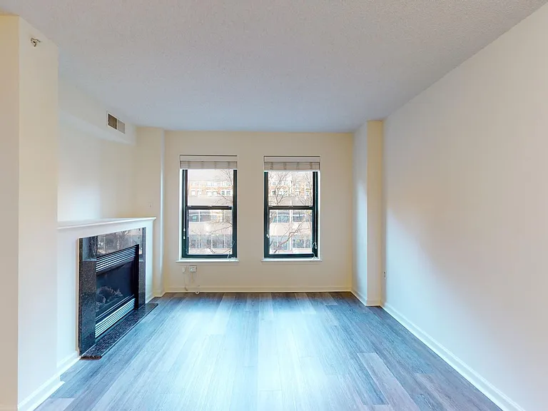 1301 Thomas Circle — Photo 64