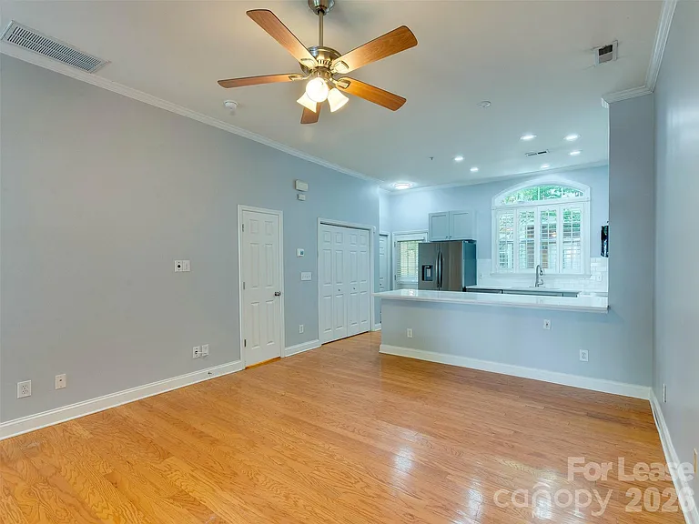 1571 Pecan Ave — Photo 17