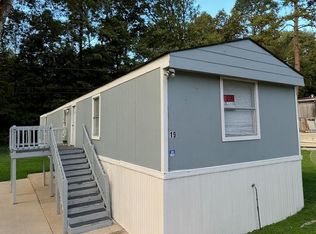 19 Poole Cir, Ellenwood, GA 30294