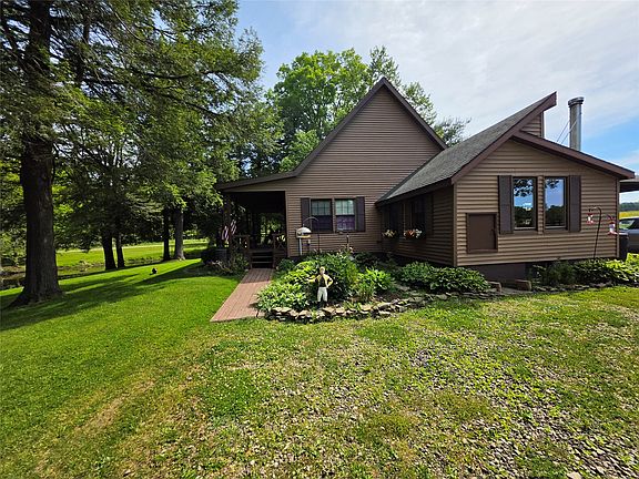 2nd image of 27529 Jouver Rd