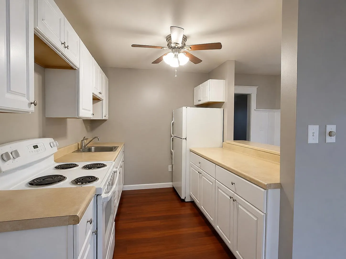 2 bed, 800 sqft, $1,450 — Photo 4