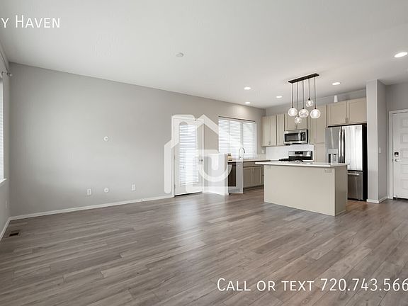 3rd image of 1473 W 67th Ave