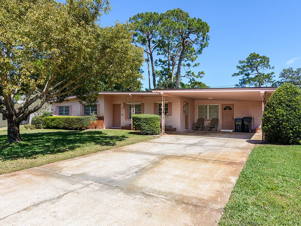 1st image of 3225 Royal Palm Ct