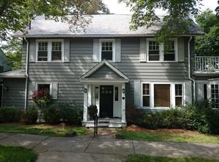 145 Algonquin Rd, Newton, MA 02467