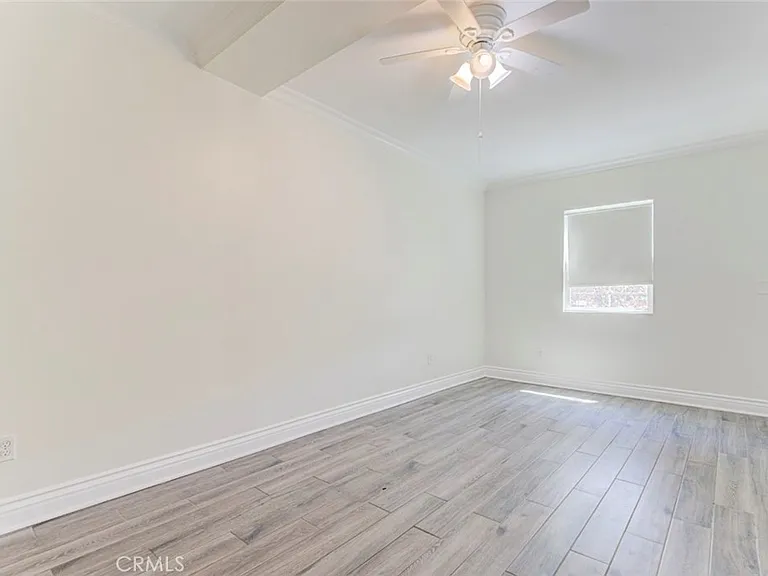 4927 Lexington Ave — Photo 12