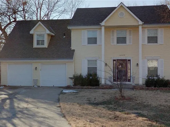 16109 W 150th St, Olathe, KS 66062