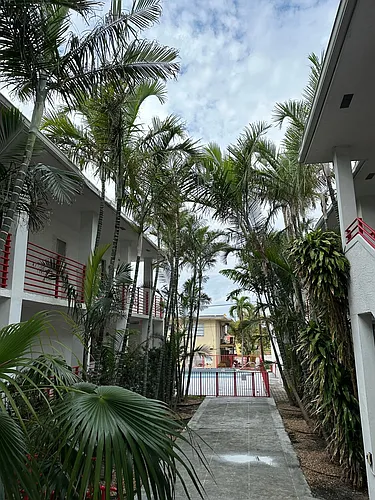 9040 Collins Ave Photo 1