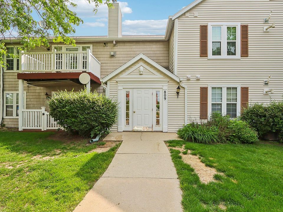 1st image of 809 Harbor Ct House 4