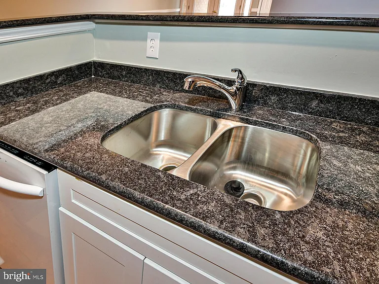 8011 Mandan Rd #303 — Photo 10