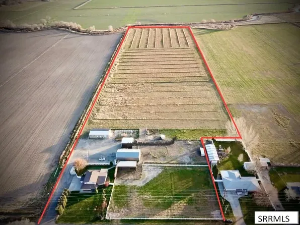 1622 Riverton Rd, Blackfoot, ID 83221