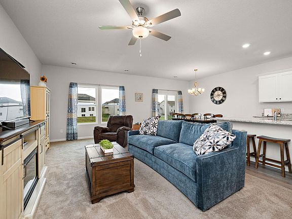 5th image of 10188 Twin Lakes Pkwy NW