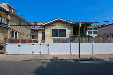 3057 Brighton 8th Street