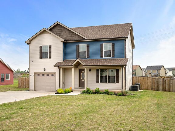 2nd image of 547 Tracy Ln