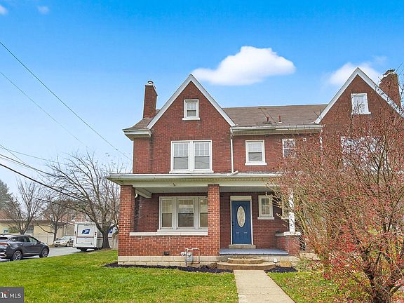 5th image of 701 New Holland Ave