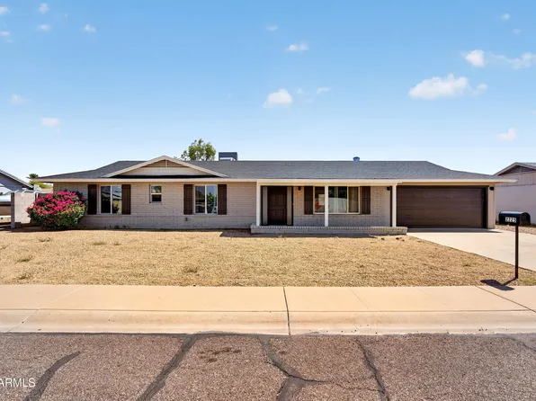 2225 W TOPEKA Drive, Phoenix, AZ 85027