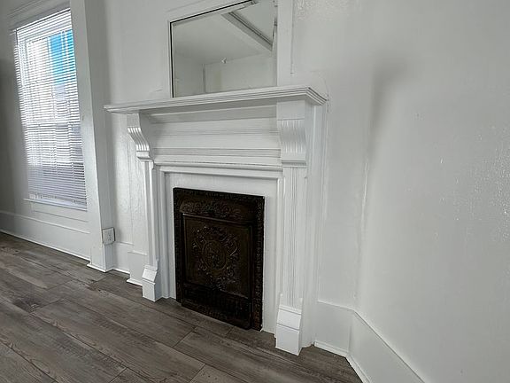 5th image of 1218 N Clarkson St APT 5