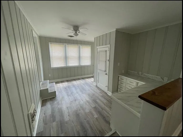 808 Sycamore St — Photo 8