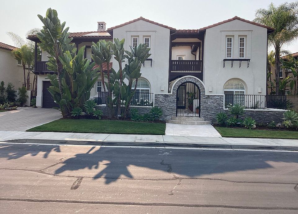 2nd image of 28562 Avenida Placida