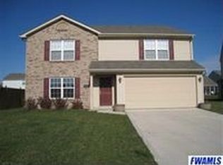 9521 Golden Oak Dr, Fort Wayne, IN 46835