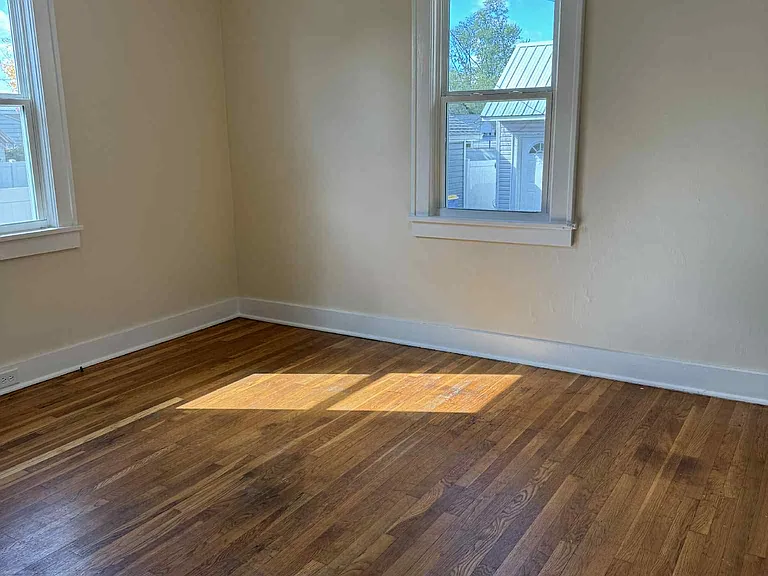 1611 Nutwood St #1 — Photo 14