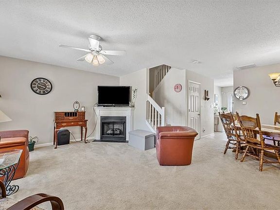 5th image of 6314 Sweetbay Dr