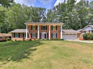 2829 Blue Grass Ln, Decatur, GA 30034