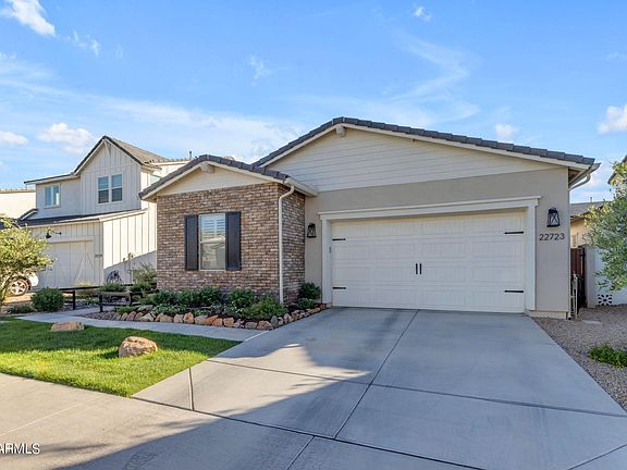 2nd image of 22723 E ARROYO VERDE Drive