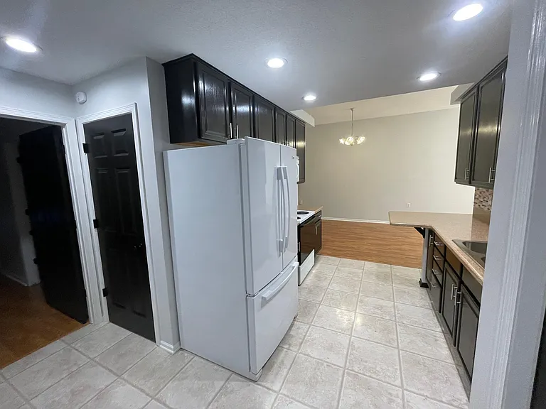1364 Conservatory Ct — Photo 20