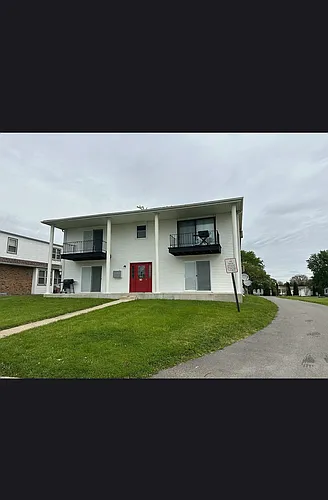 374 Lynn Dr #1 Photo 1 374 Lynn Dr #1 Photo 1
