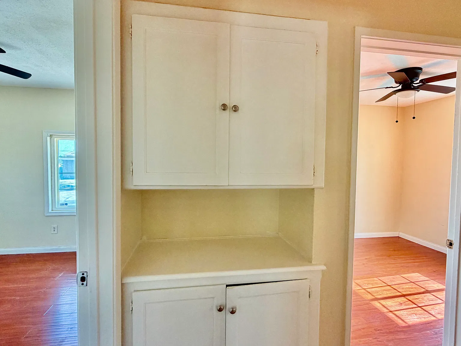 3 bed, 1536 sqft, $2,600 — Photo 2