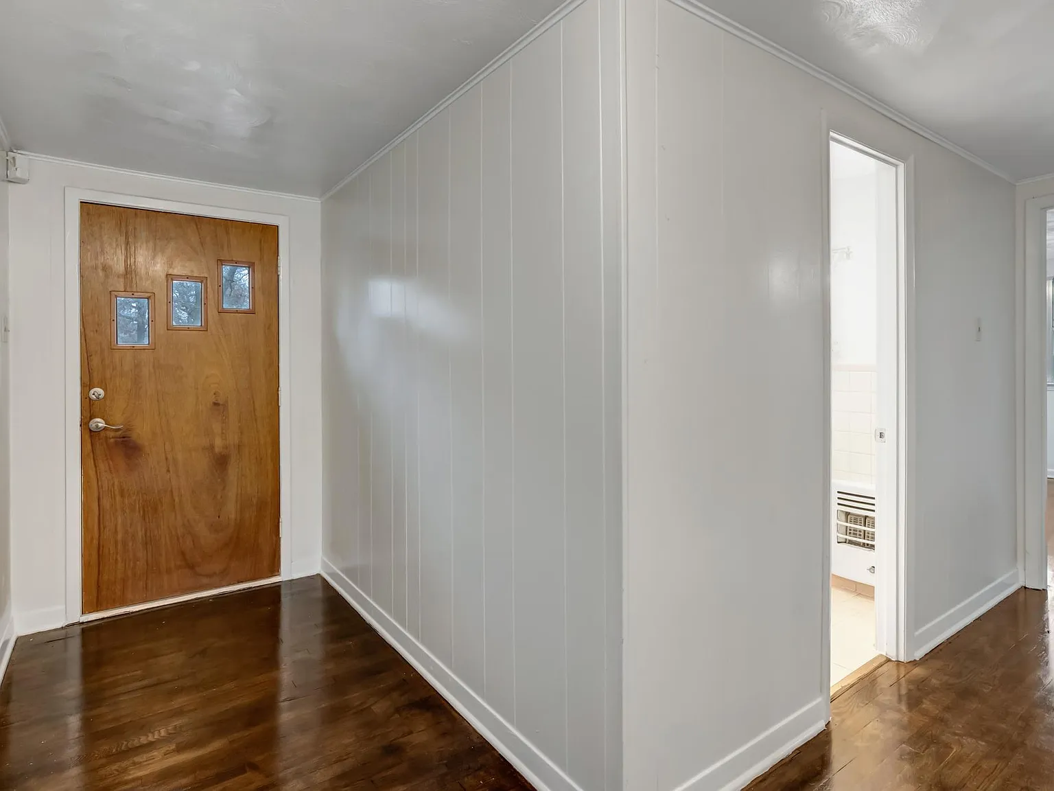 3 bed, 1512 sqft, $2,499 — Photo 2