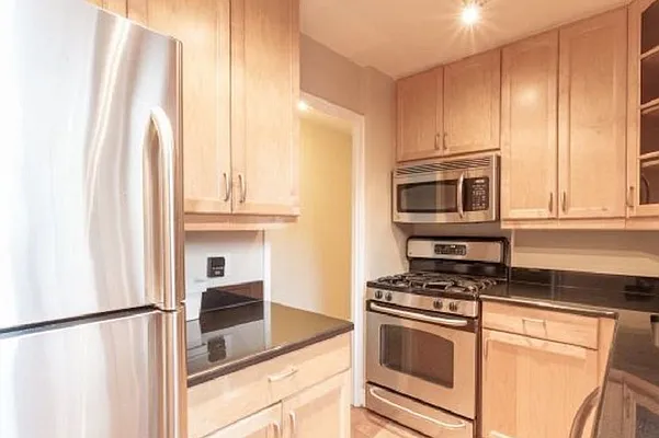 Rented by Citi Habitats | media 6