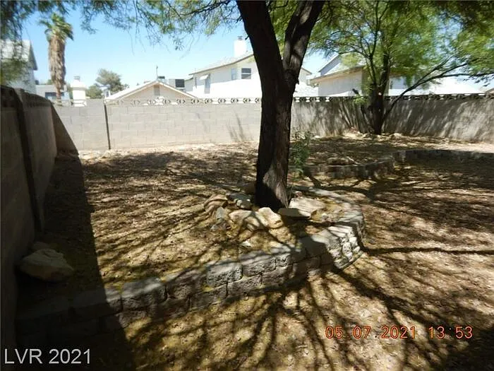 525 Dutchman Ave — Photo 20