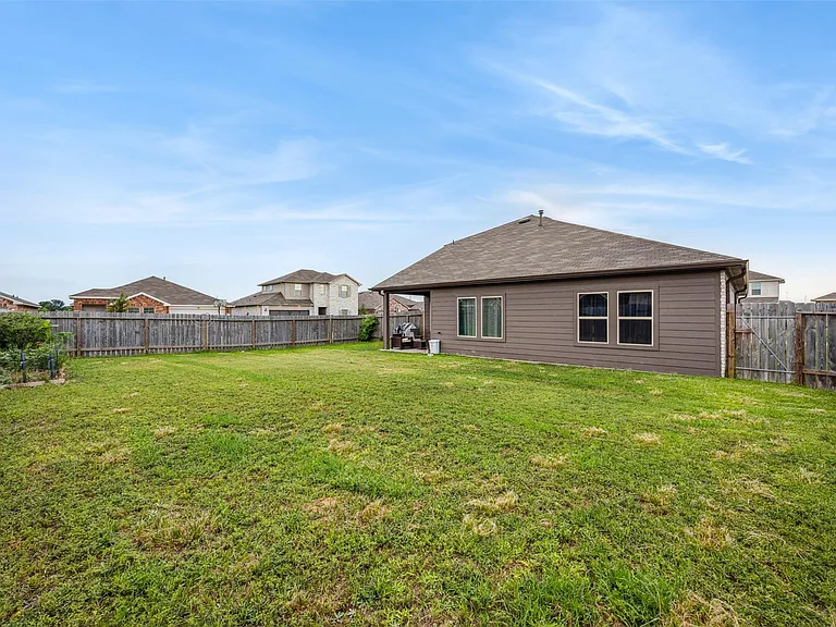 5102 Hedgerose Ln — Photo 27