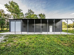 133 Oakhill School Rd, Smiths Grove, KY 42171