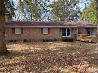 16621 Jay St, Athens, AL 35611