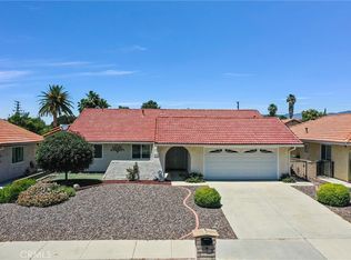 1880 Flame Tree Way, Hemet, CA 92545