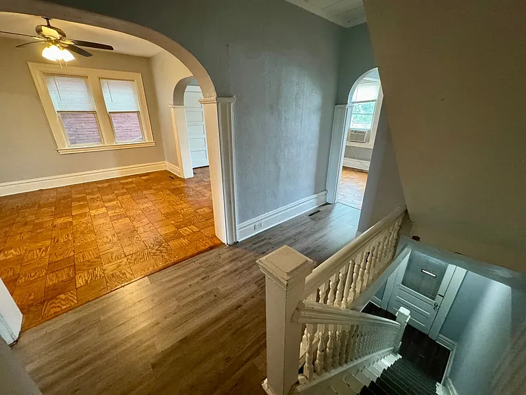 1810 Brownsville Rd — Photo 7