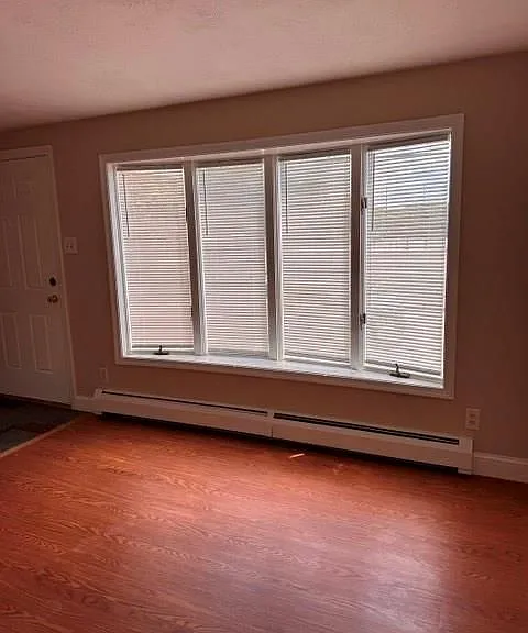 32 Bowles Ct — Photo 3